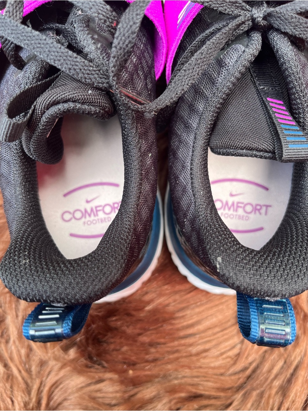 Nike Renew In-Season TR 9 Training Sneakers - Picture 10 of 12